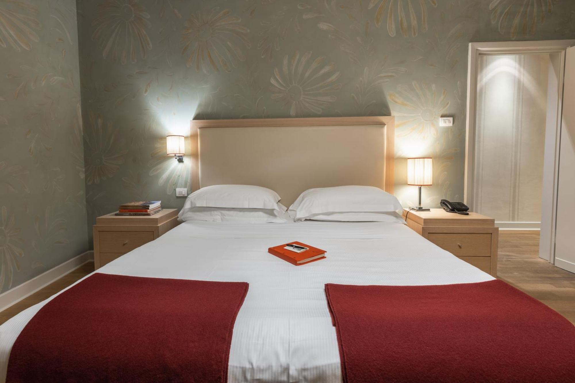 フィレンツェ アンティカ トッレ ディ ヴィア トルナブオーニ 1 Bed & Breakfast エクステリア 写真