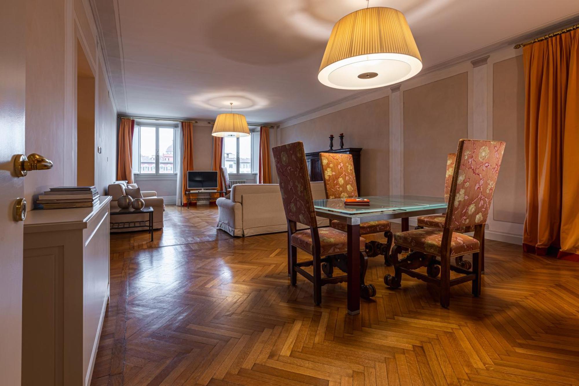 フィレンツェ アンティカ トッレ ディ ヴィア トルナブオーニ 1 Bed & Breakfast エクステリア 写真